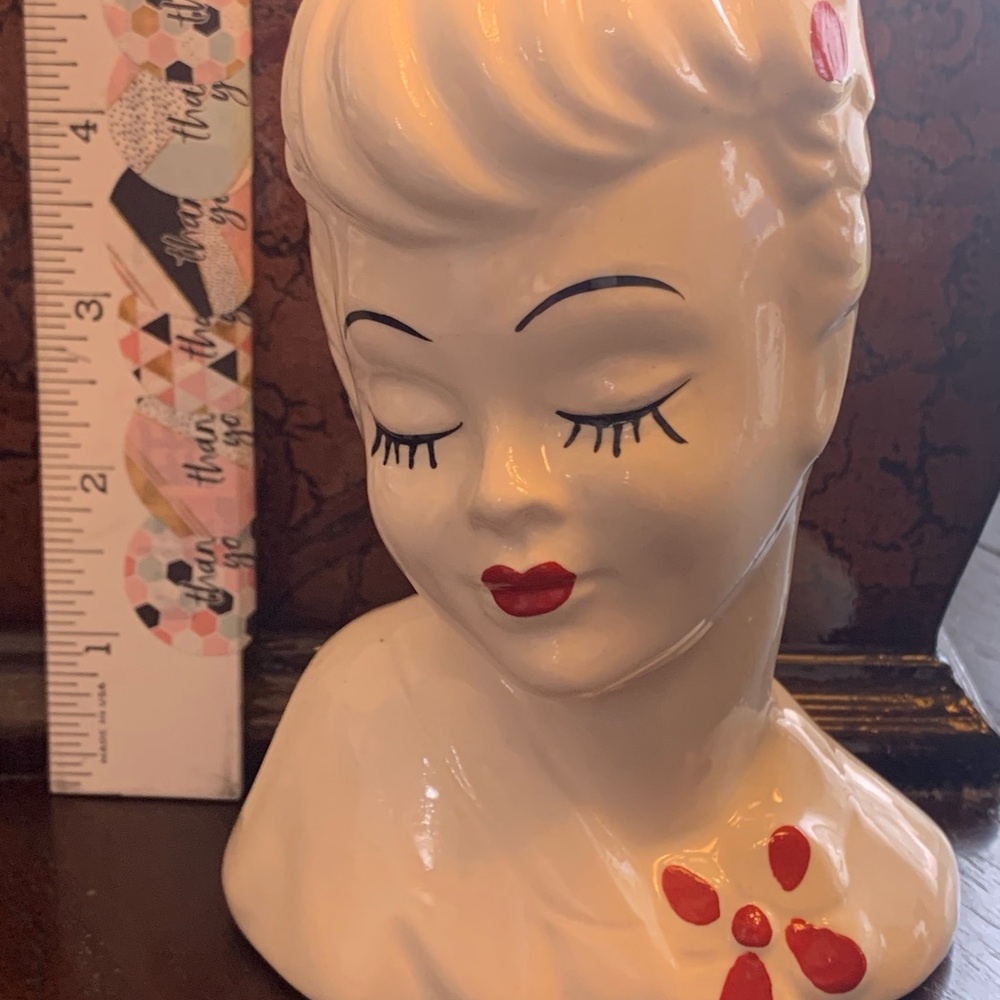 Elegant Ceramic Bust with Red Accents